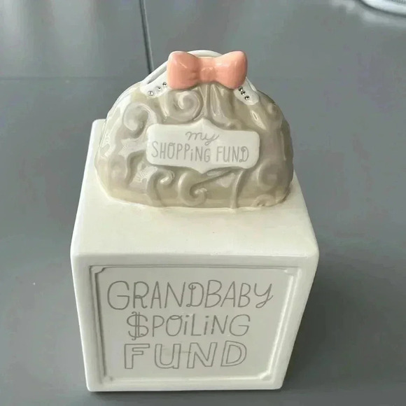 Hallmark Exclusive GrandBaby Coin Bank - Picture 1 of 6